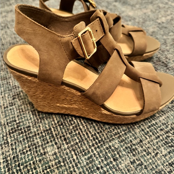 Clark Wedges - Picture 5 of 5
